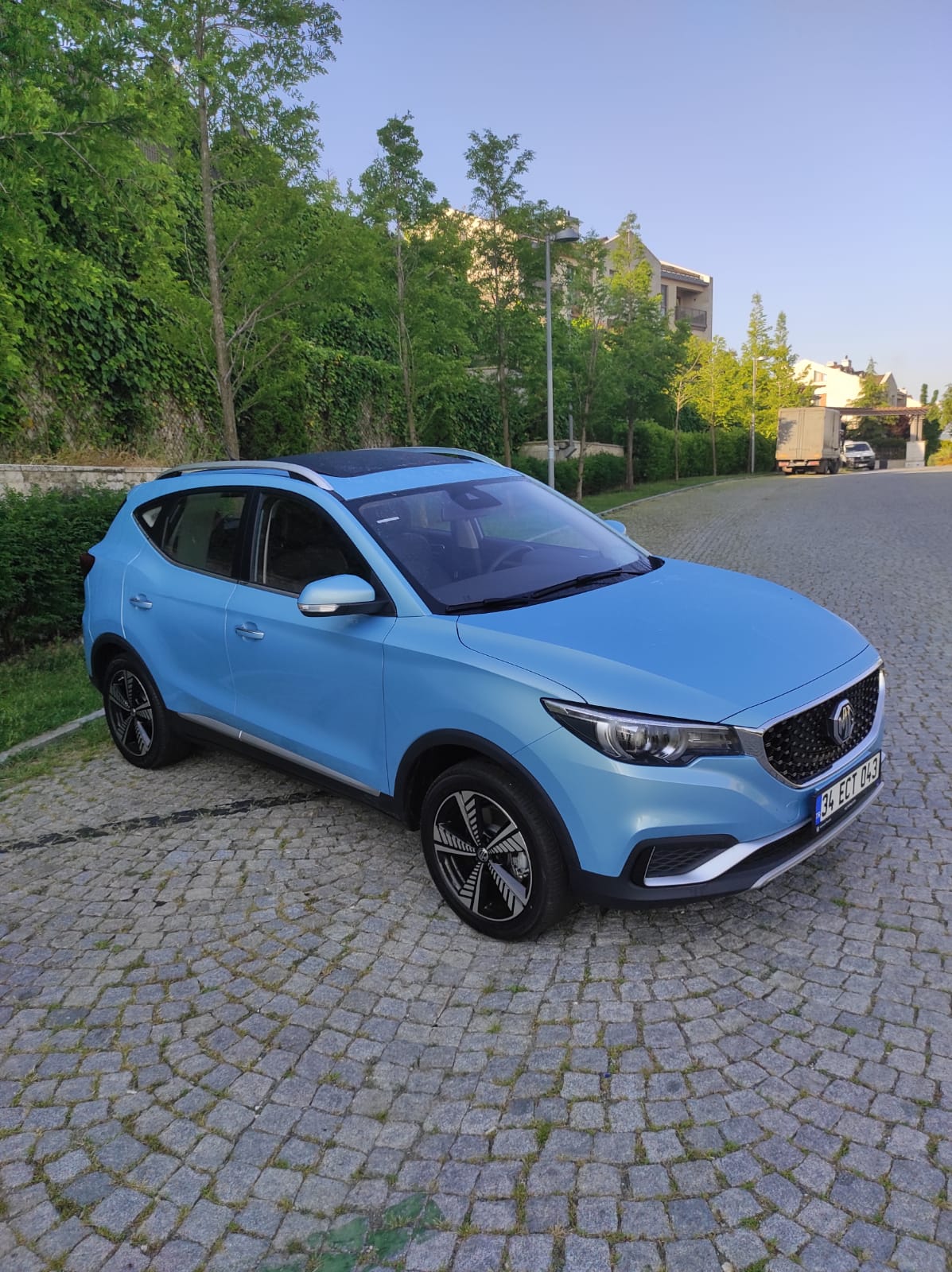 MG ZS EV İncelemesi Doğan Kabak