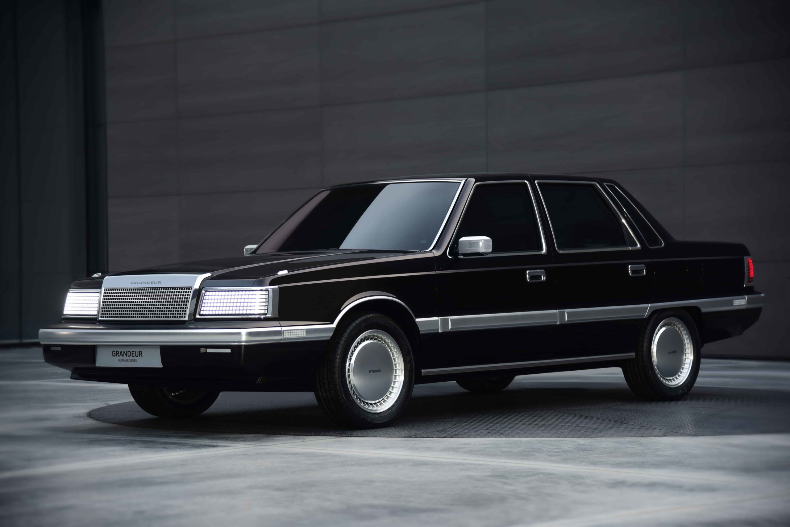 Hyundai Grandeur, 35. yılında retro bir konseptle anıldı - Doğan Kabak