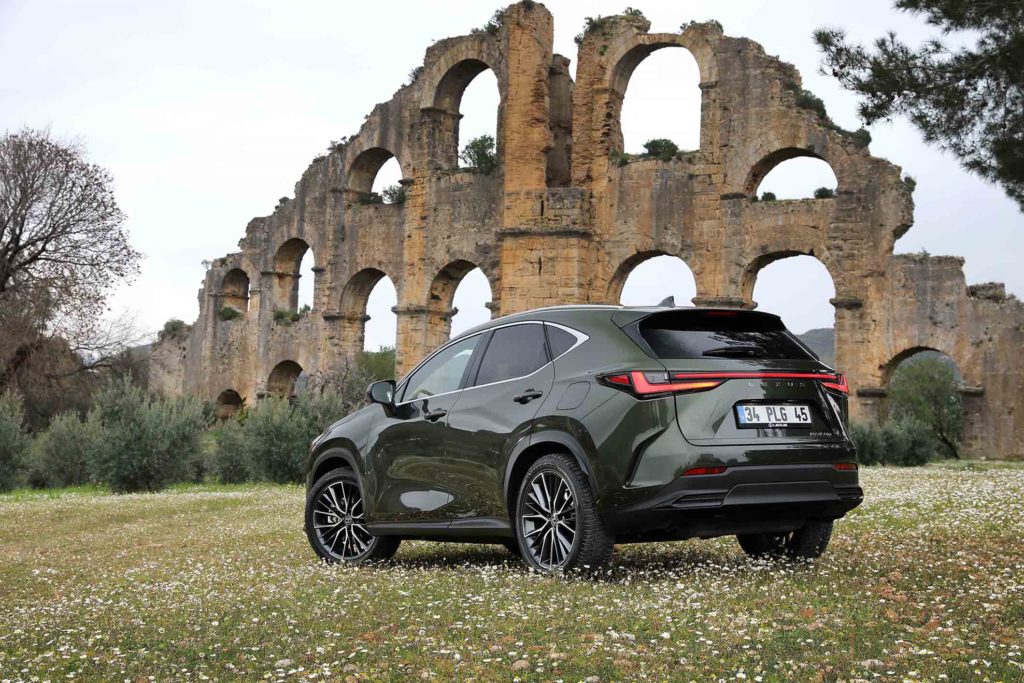 Yeni Lexus NX