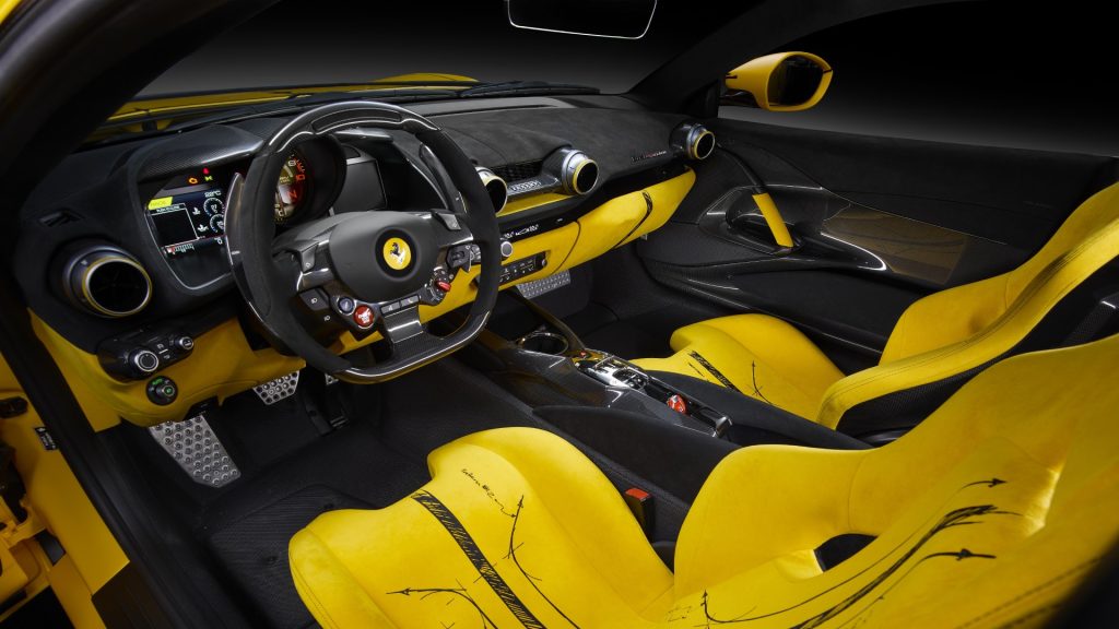 Ferrari’den özel tasarım: 812 Competizione